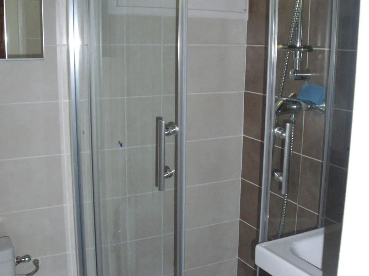 Appartement Cosy Pour 4 Avec Balcon Et Parking A Valloire - Fr-1-263-219